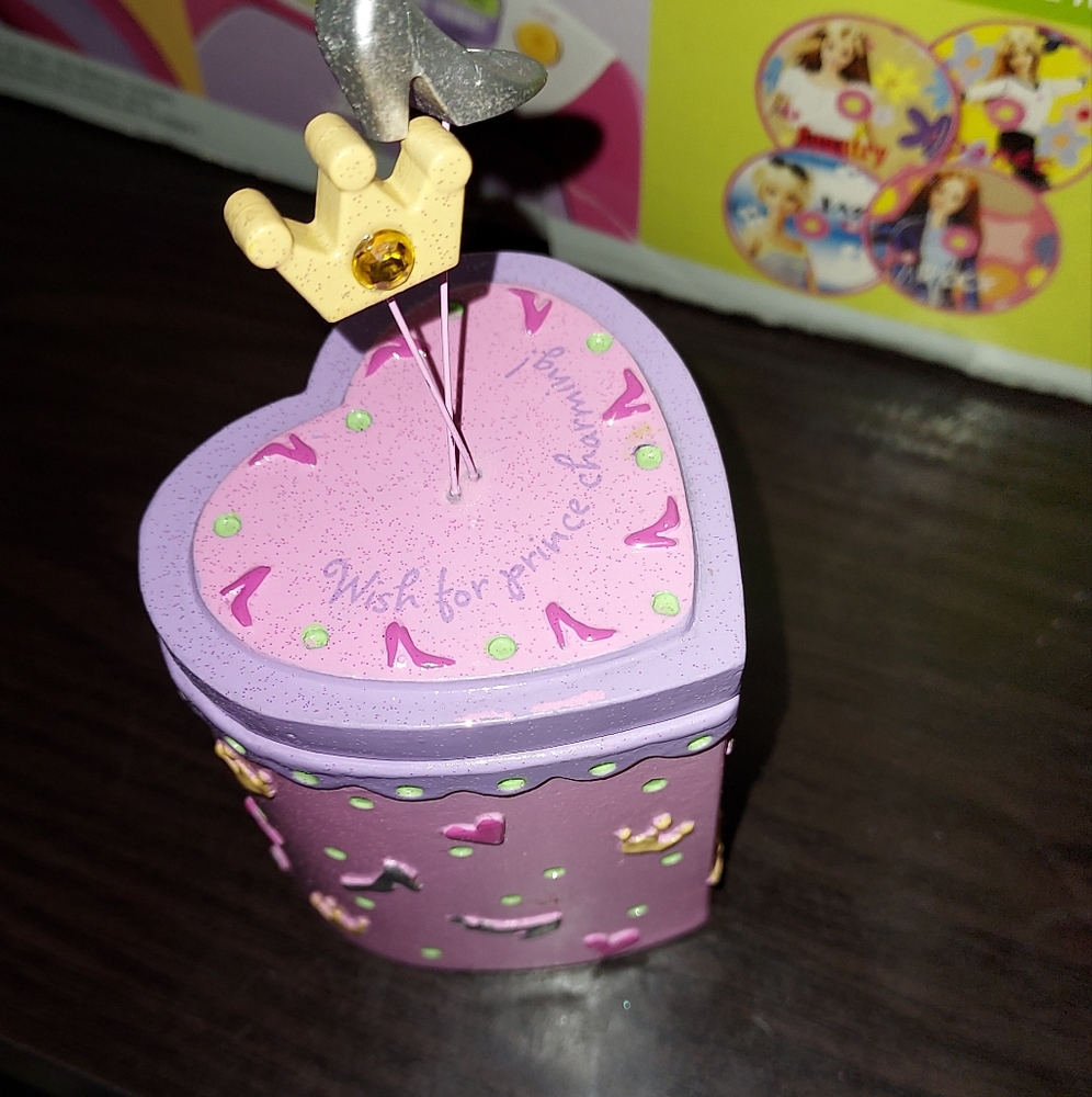 Claire's jewelry trinket y2k cinderella princess